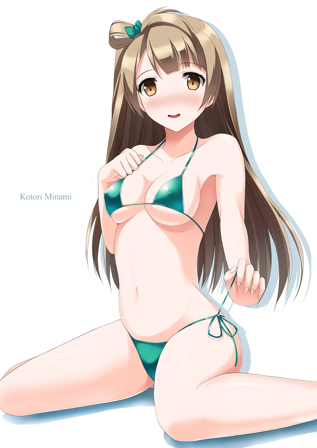 Kotori Minami De Biquíni
