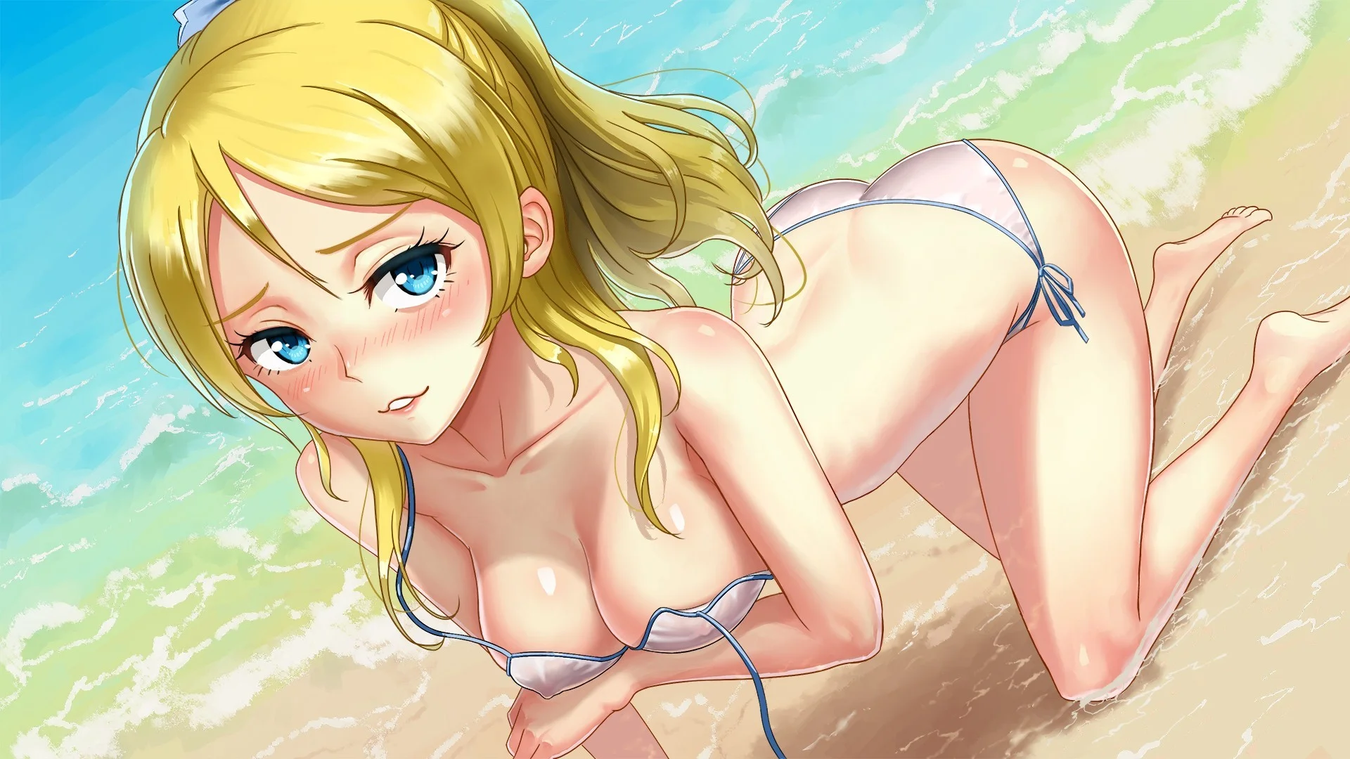 Eli Ayase Posando Na Beira Da Praia