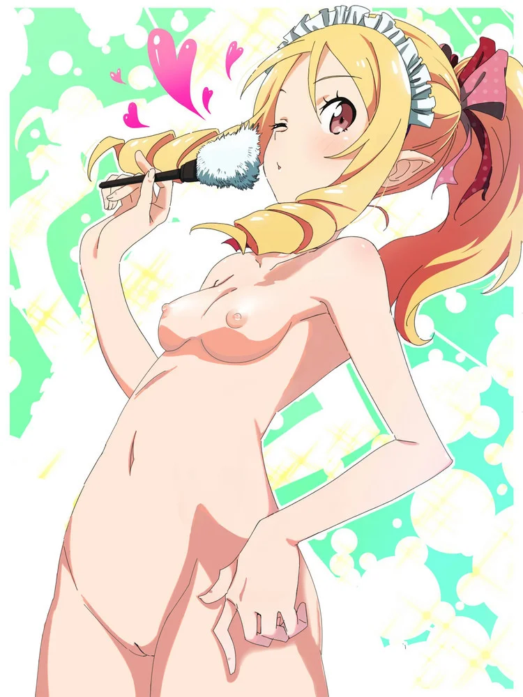 Elf Yamada Nua Mostrando Seu Corpo