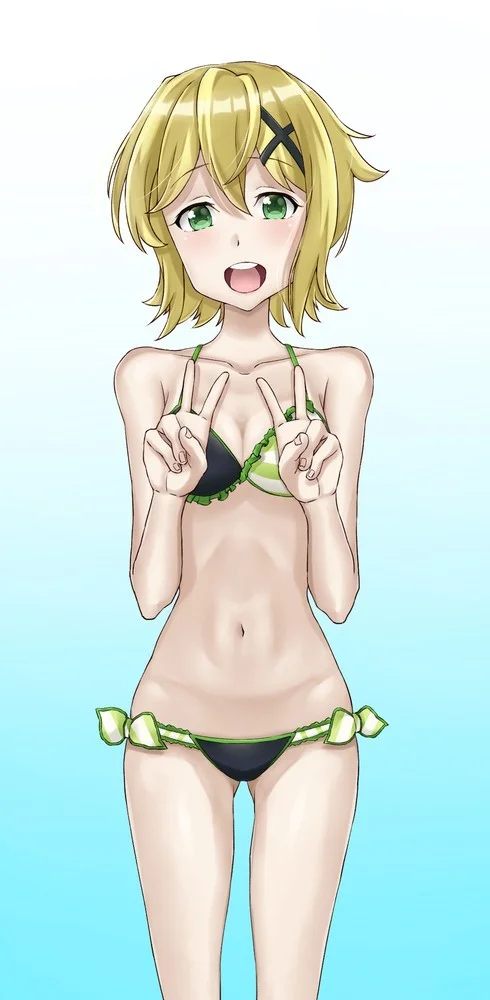 Kirika Akatsuki De Biquíni