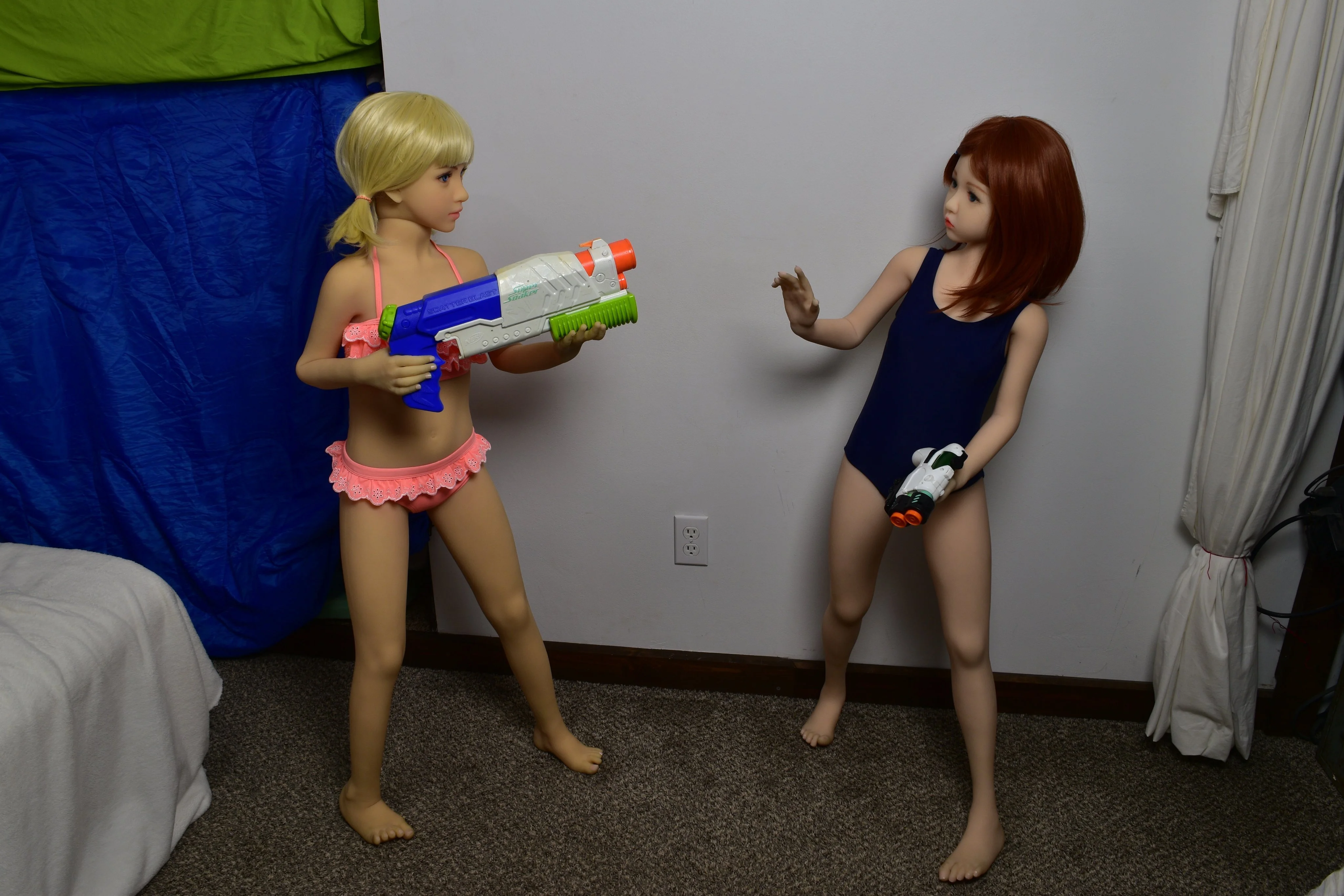 Lolis De Brinquedo Brincando Com Brinquedos