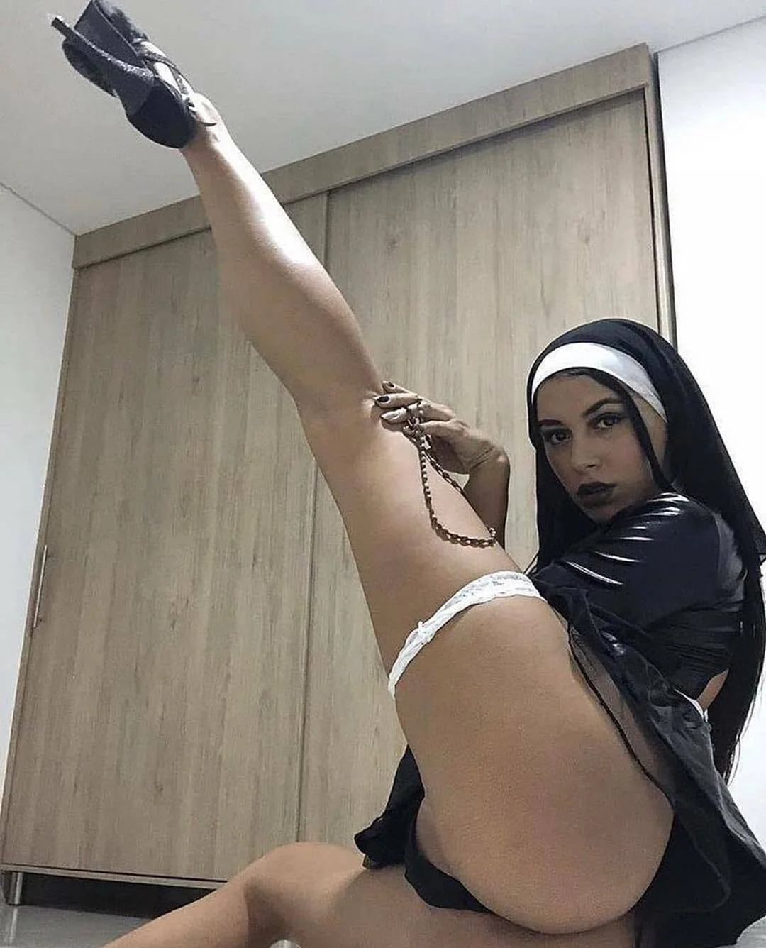 Cosplay De Freira